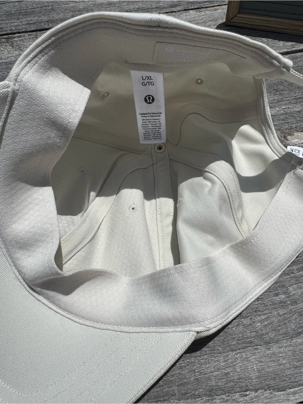 Lululemon Unisex Classic Ball Cap Bone L/XL NWT 🤍